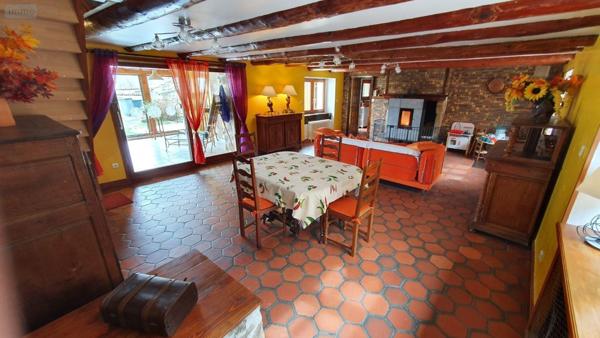 Maison à vendre à Le Vernet-Chaméane dans le Puy-de-Dôme (63580), ref : 2025-33-2025023