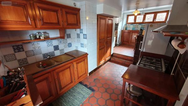 Maison à vendre à Le Vernet-Chaméane dans le Puy-de-Dôme (63580), ref : 2025-33-2025023