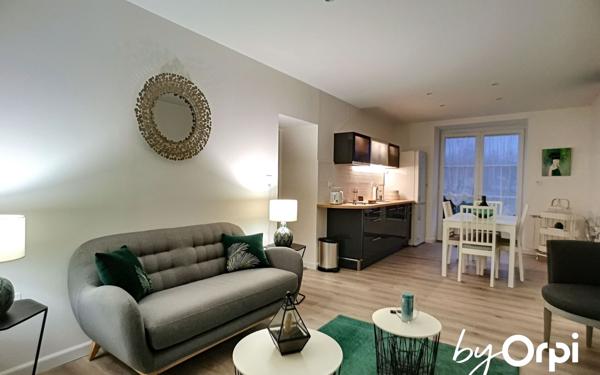 Maison à vendre    6 pièces • 240 m2 Néris-les-Bains