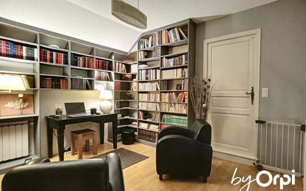 Maison à vendre    6 pièces • 240 m2 Néris-les-Bains