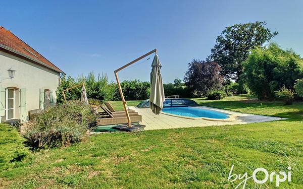 Maison à vendre    6 pièces • 240 m2 Néris-les-Bains