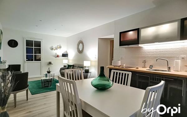 Maison à vendre    6 pièces • 240 m2 Néris-les-Bains