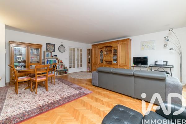 Appartement à vendre 5 pièces 113 m² Courbevoie