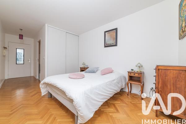Appartement à vendre 5 pièces 113 m² Courbevoie
