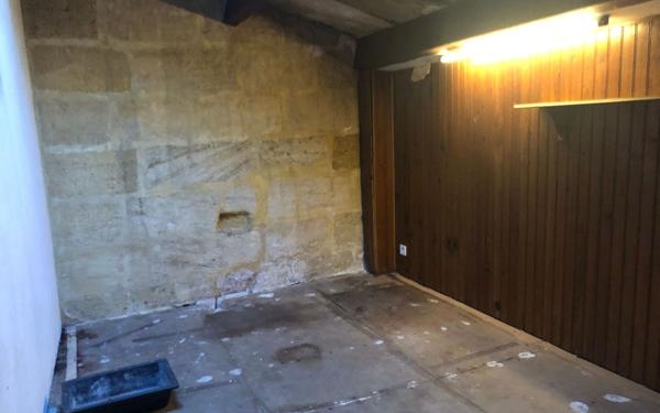 Maison à vendre    6 pièces •  Bordeaux