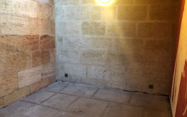 Maison à vendre    6 pièces •  Bordeaux