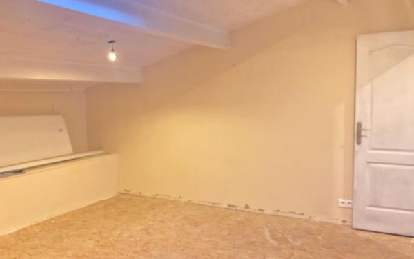 Maison à vendre    6 pièces •  Bordeaux