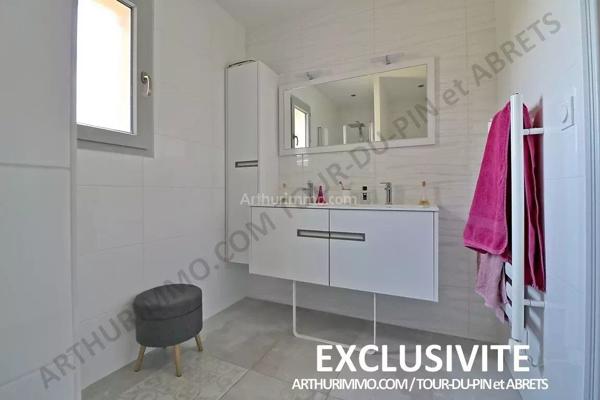 Vente Villa 5 pièces 133 m2 à La Tour-du-Pin