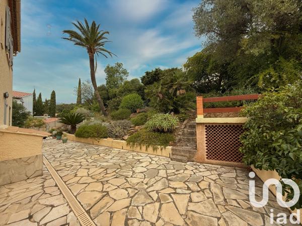 Maison à vendre 5 pièces 135 m² Hyères
