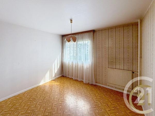 Appartement F3 à vendre  3 pièces - 63 m 2   MONTBELIARD  - 25