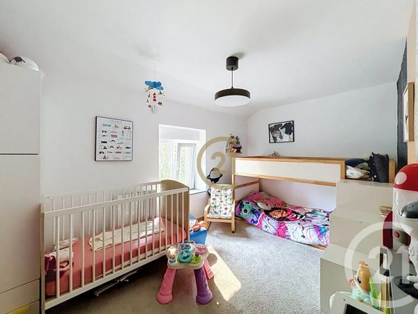 Appartement F5 à vendre  5 pièces - 81,18 m 2   PLANCHER BAS  - 70