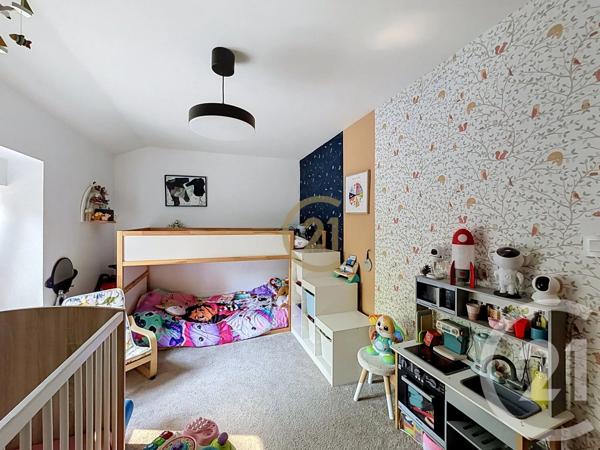 Appartement F5 à vendre  5 pièces - 81,18 m 2   PLANCHER BAS  - 70