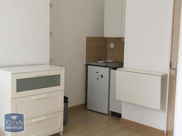 Appartement à louer 1 pièce 12.97m²