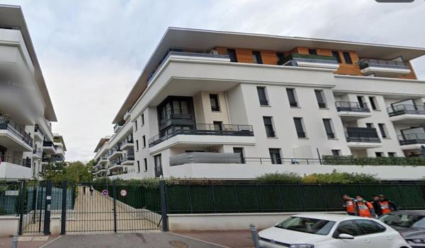 Appartement Drancy 2 pièce(s) 47 m2 parking