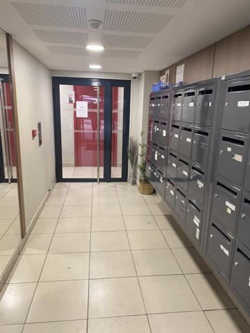 Appartement Drancy 2 pièce(s) 47 m2 parking