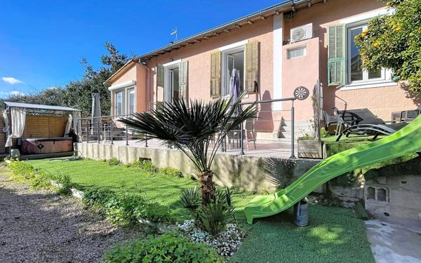 Maison à vendre    3 pièces • 53 m2 Nice
