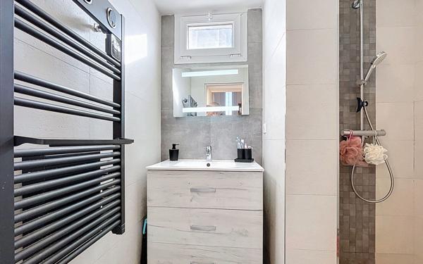 Maison à vendre    3 pièces • 53 m2 Nice