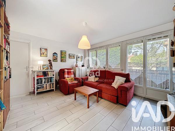 Appartement à vendre 3 pièces 62,31 m² Dammarie-les-Lys