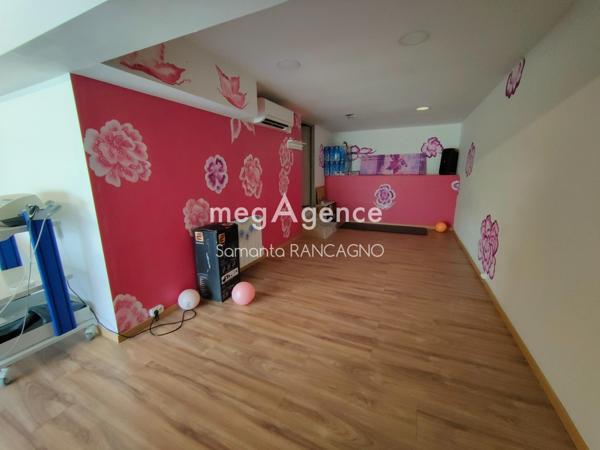 Local Commercial à FREJUS, 83600 - 5 pièces 113m²