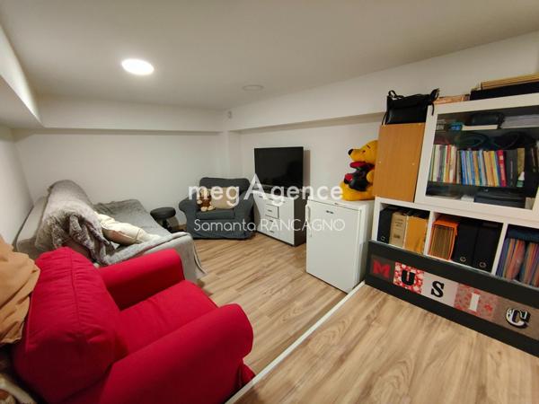 Local Commercial à FREJUS, 83600 - 5 pièces 113m²