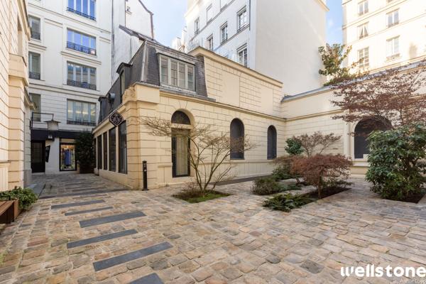 Bureaux à louer à PARIS 75008