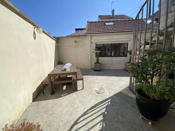 Location appartement Rosny-sous-Bois - 3 pièce(s) - 66 m² - 900 €/mois