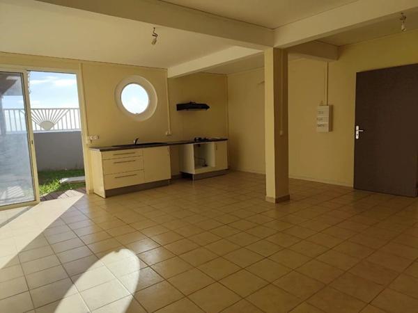Location Appartement 2 pièces 52 m2 à Schœlcher