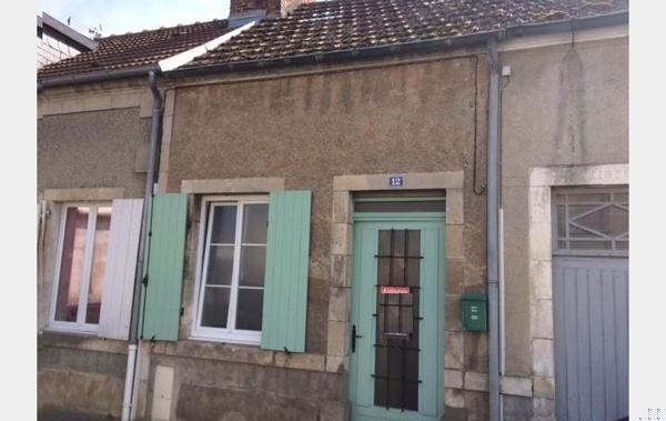 Vente Maison De bourg à rafraîchir Charenton-du-cher   