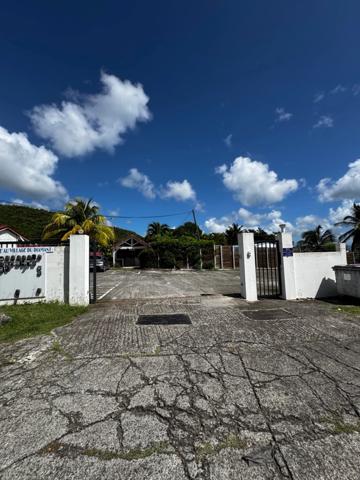 Studio à vendre accès plage 1 pièces LE DIAMANT (972)