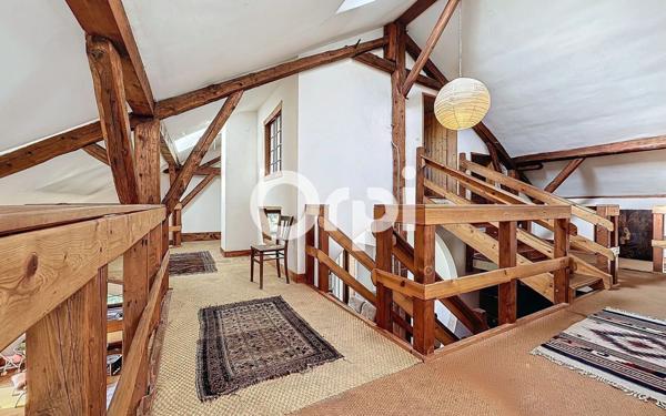 Maison à vendre    4 pièces • 187 m2 Viuz-en-Sallaz