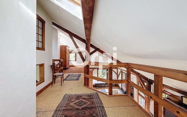 Maison à vendre    4 pièces • 187 m2 Viuz-en-Sallaz