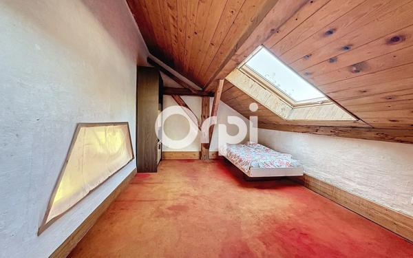 Maison à vendre    4 pièces • 187 m2 Viuz-en-Sallaz