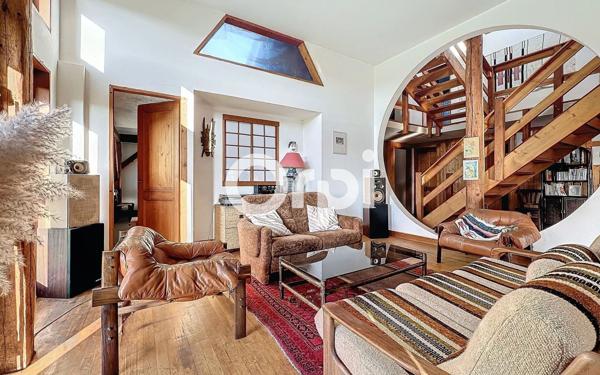 Maison à vendre    4 pièces • 187 m2 Viuz-en-Sallaz