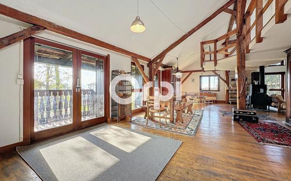 Maison à vendre    4 pièces • 187 m2 Viuz-en-Sallaz