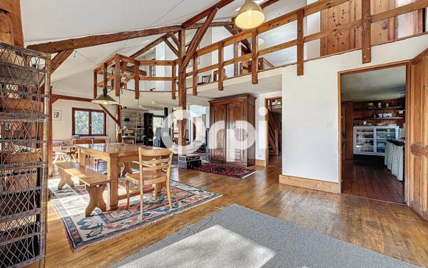 Maison à vendre    4 pièces • 187 m2 Viuz-en-Sallaz