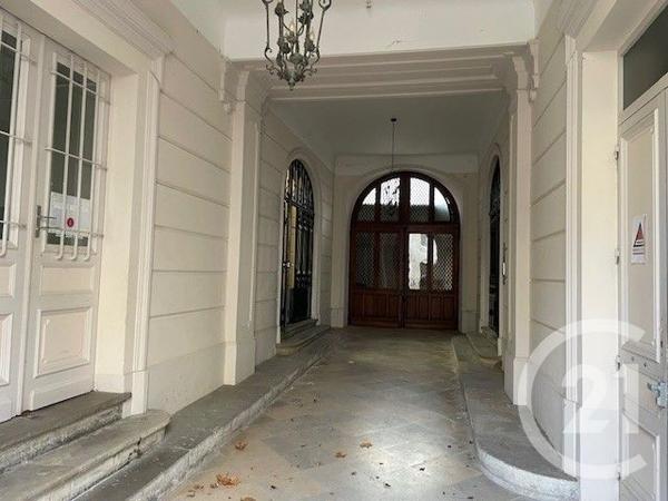 Appartement Local à vendre  9 pièces - 340 m2 DAX - 40