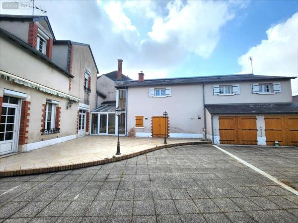Maison à vendre à Levet dans le Cher (18340), ref : 34646LI