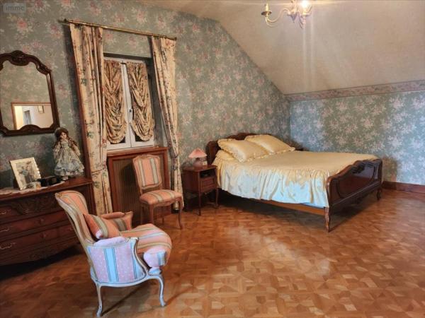 Maison à vendre à Levet dans le Cher (18340), ref : 34646LI