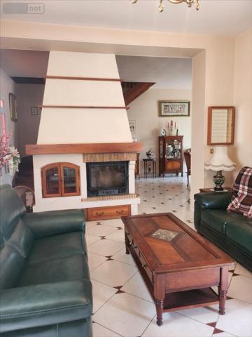 Maison à vendre à Levet dans le Cher (18340), ref : 34646LI