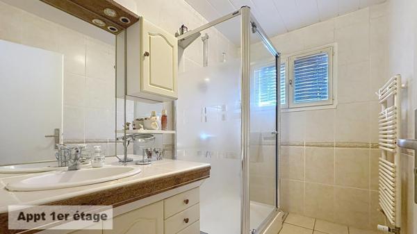 Maison 200 m2 avec un local commercial