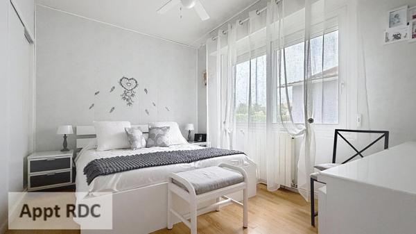 Maison 200 m2 avec un local commercial