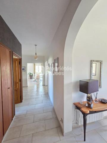 Maison Montélimar 6 pièces 180 m2