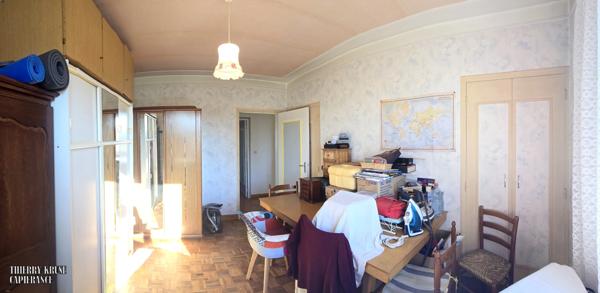 Maison familiale de 109 m² sur grand terrain arboré. Sous-sol complet. Quartier calme à Montauban.