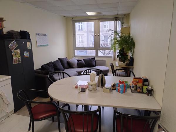 A VENDRE - LIMOGES proche de la gare des bénédictins - Bureaux d'environ 115 m²