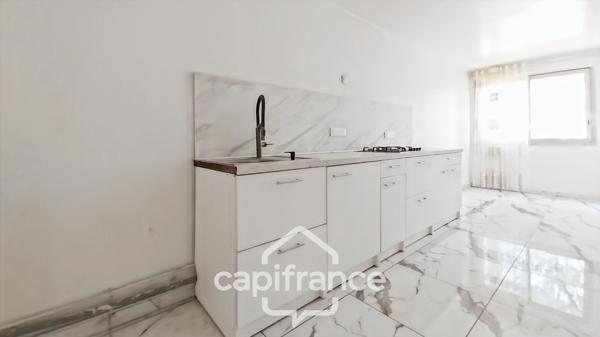 Proche Centre-Ville et bords de Marne-A vendre appartement 4 pièces-87,20m2-3 chambres-traversant- Balcon-