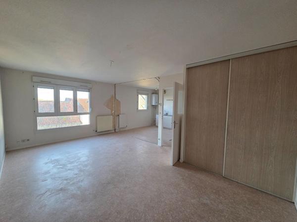 Appartement à rénover proche Gare du Mans.