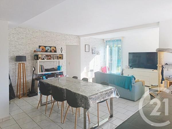 Appartement F2 à vendre  4 pièces - 91,91 m 2   BOULLEVILLE  - 27