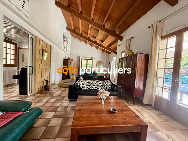 Vente Maison164 m² - 6 Pièces - CAVEIRAC (30820)