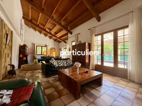 Vente Maison164 m² - 6 Pièces - CAVEIRAC (30820)