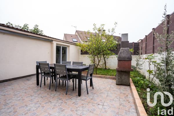 Maison à vendre 6 pièces 92 m² Les Mureaux